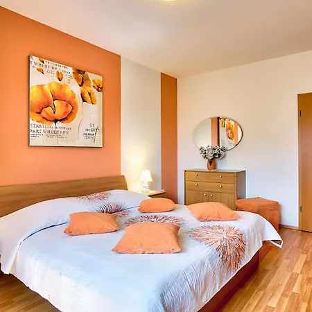 3 Bedroom In Labin Holiday home Labin (Istria)