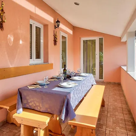 Holiday home 3 Bedroom In Labin *